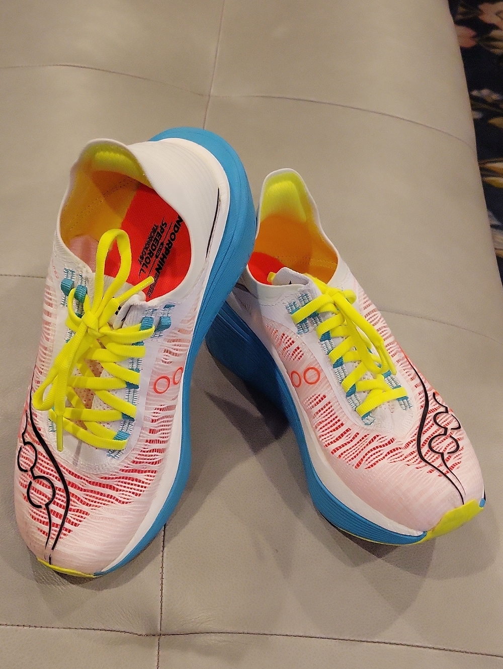 Women's Saucony Endorphin Speedroll Running Shoes